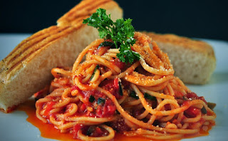 Spaghetti  en salsa